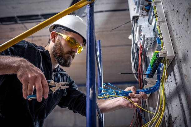 Best 24-Hour Electrician  in Lisbon, IA