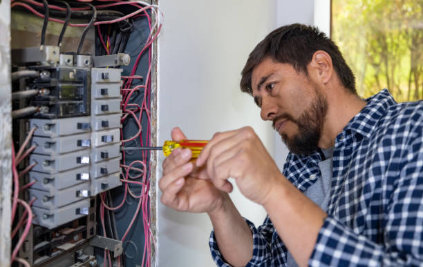 Best Affordable Emergency Electrician  in Lisbon, IA